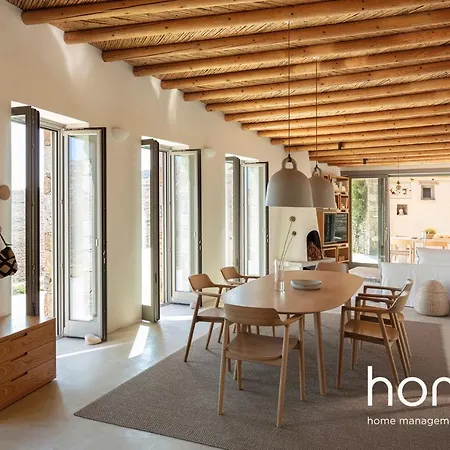 Villa Kyr Mimis Homm Contemporary Cycladic Design *